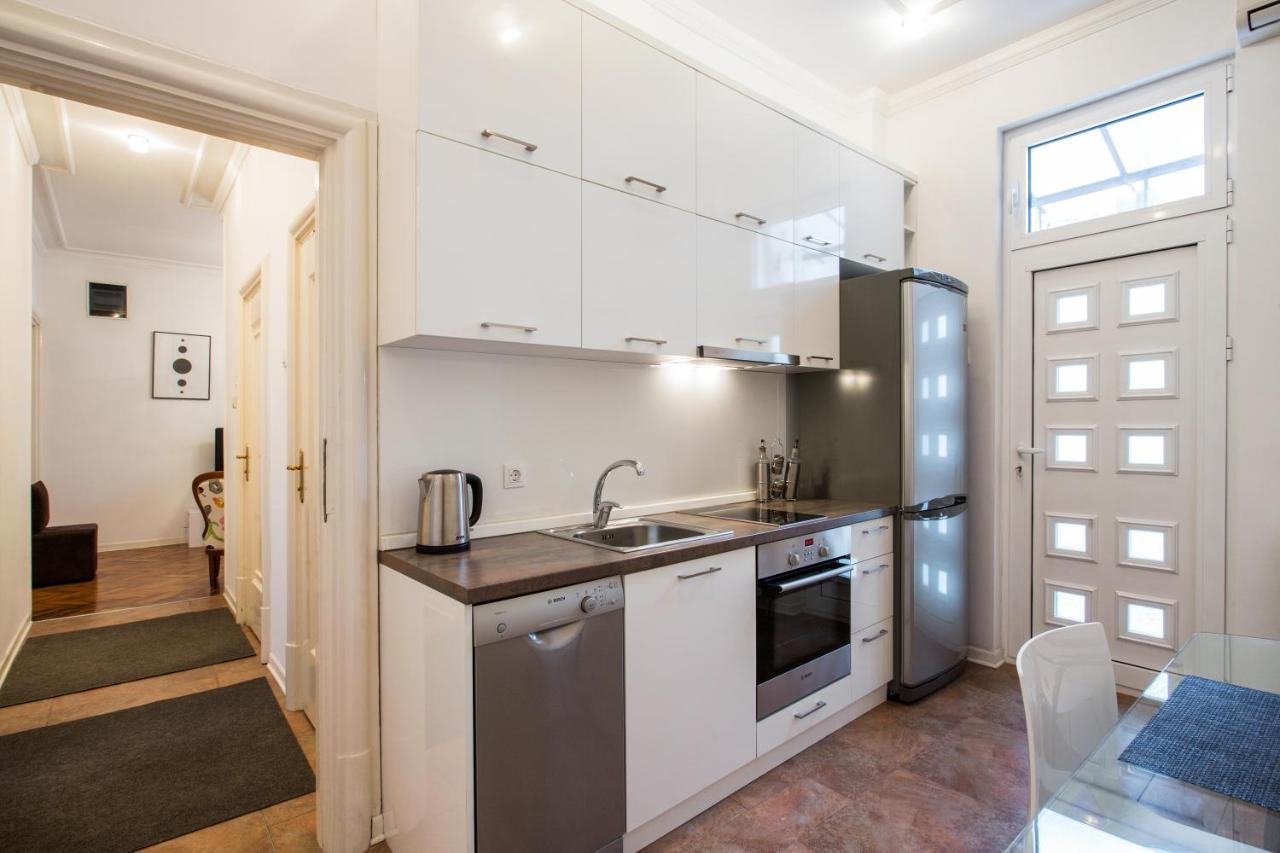 Marshal Urban Downtown Apartment Белград Екстериор снимка