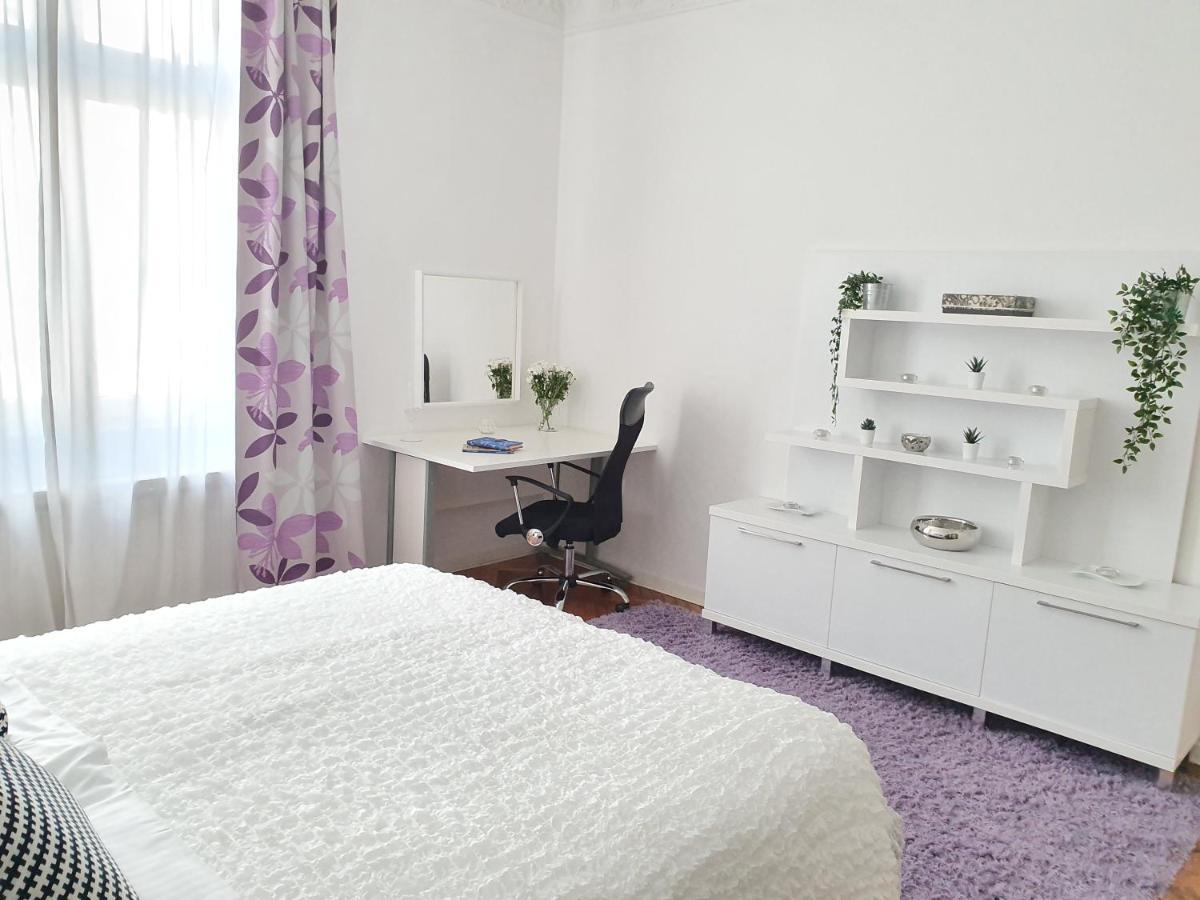 Marshal Urban Downtown Apartment Белград Екстериор снимка