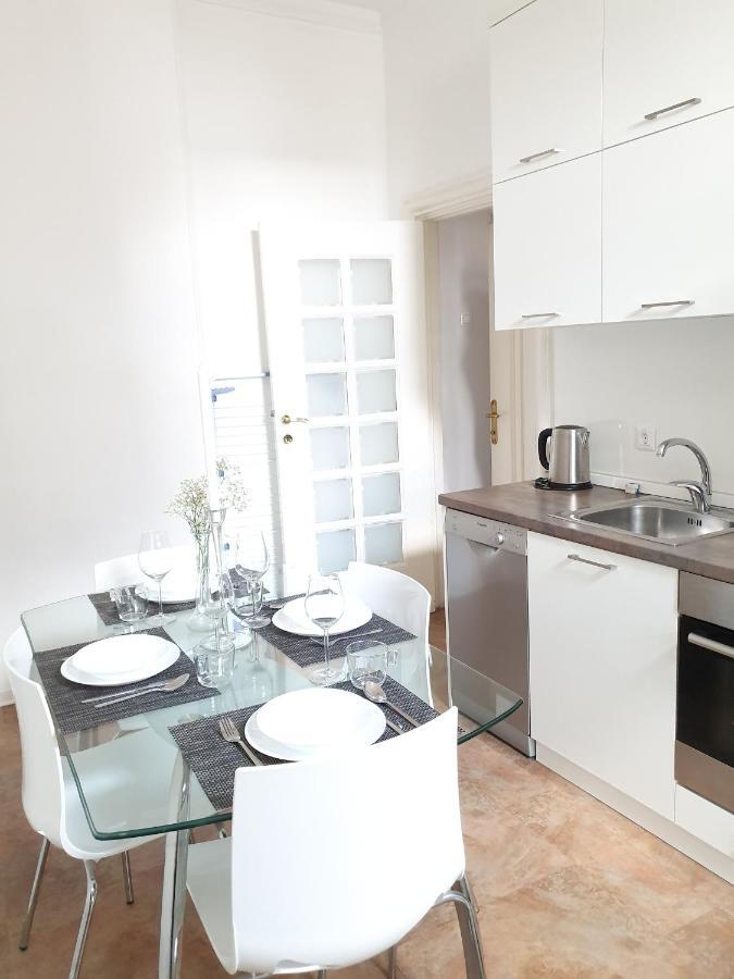 Marshal Urban Downtown Apartment Белград Екстериор снимка